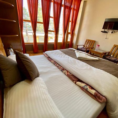Munsyari Hotel Mansarovar Inn מראה חיצוני תמונה